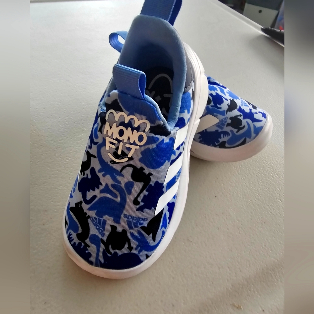 Toddler Adidas Monofit sneakers